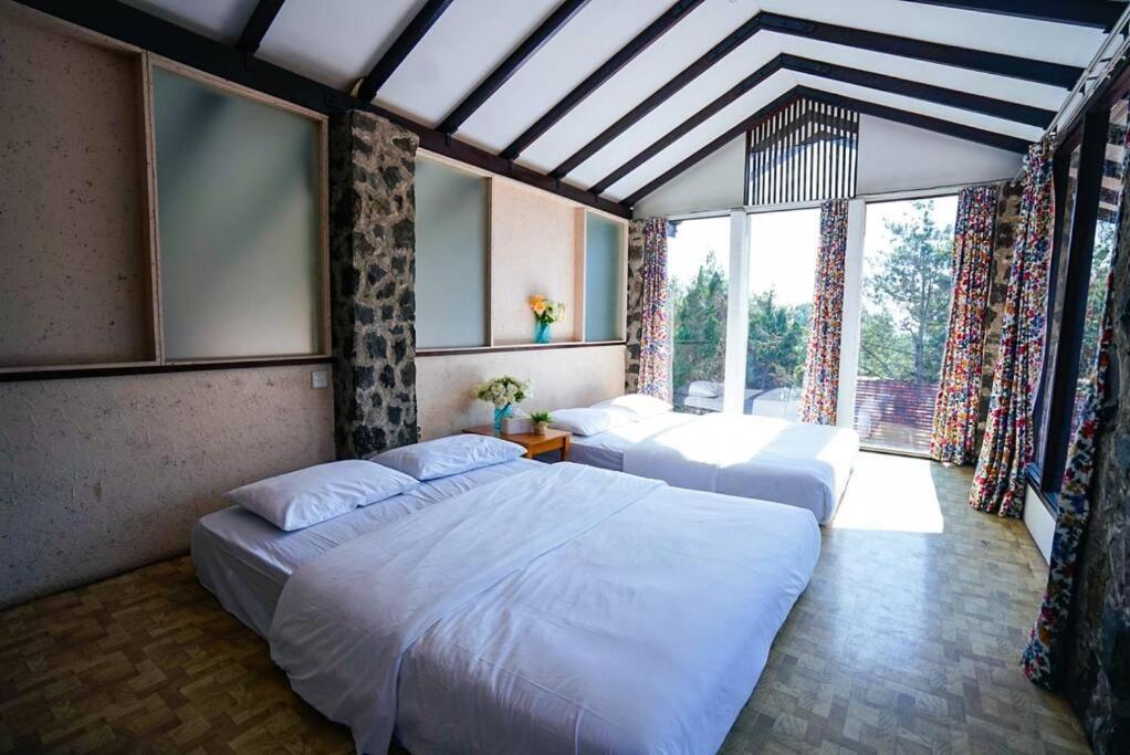 The Haven By Istana Bunga Villa Bandung